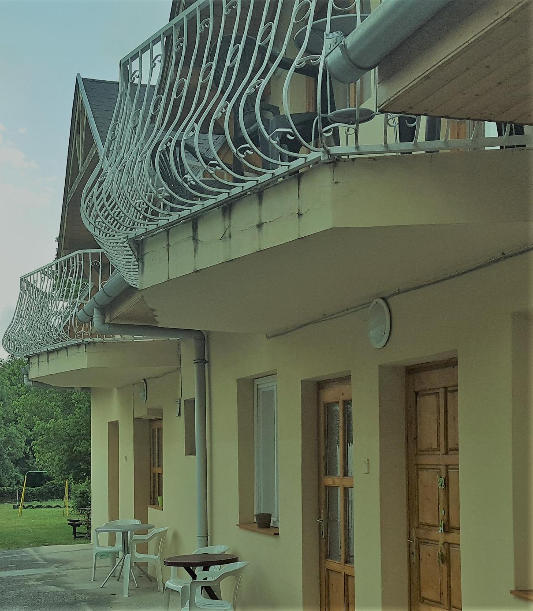 Fasor Vendeghaz Hotel Balatonszárszó Buitenkant foto