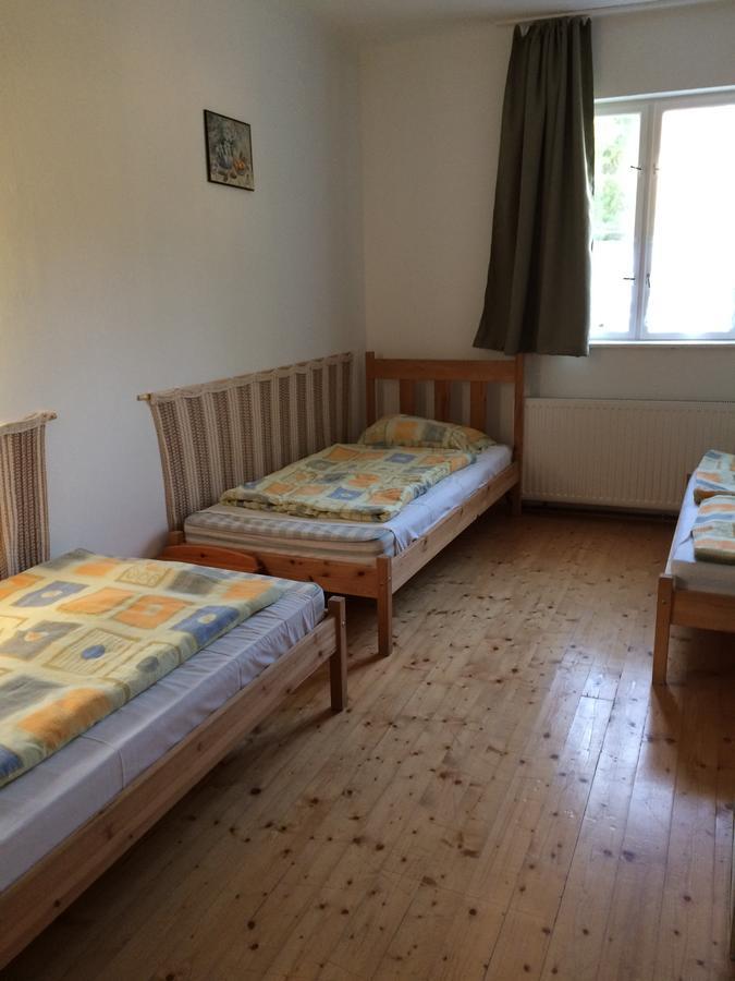Fasor Vendeghaz Hotel Balatonszárszó Buitenkant foto